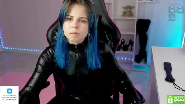 Image 4 of hellokittyalice Stream on Chaturbate on 1 month ago