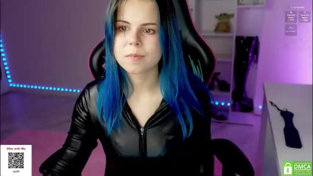 Image 12 of hellokittyalice Stream on Chaturbate on 1 month ago