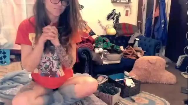 Image 6 of hellomisskitty420 Stream on Chaturbate on 16 months ago