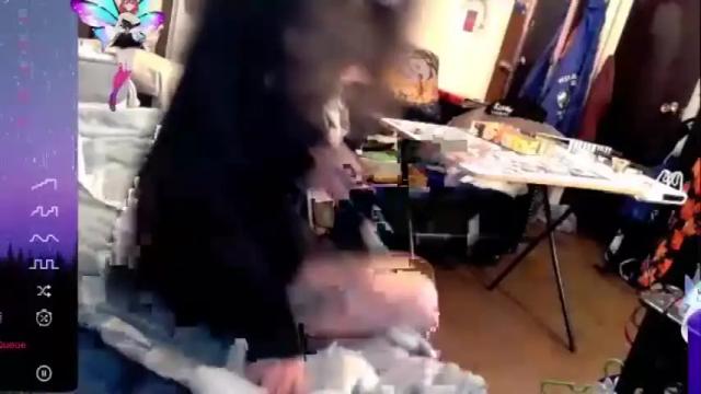 Thumbnail 2, hellomisskitty420's Stream at Chaturbate, 16 months ago
