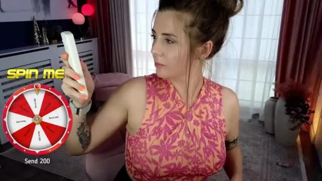 Image 2 of hellonheels_ Stream on Chaturbate on 20 months ago