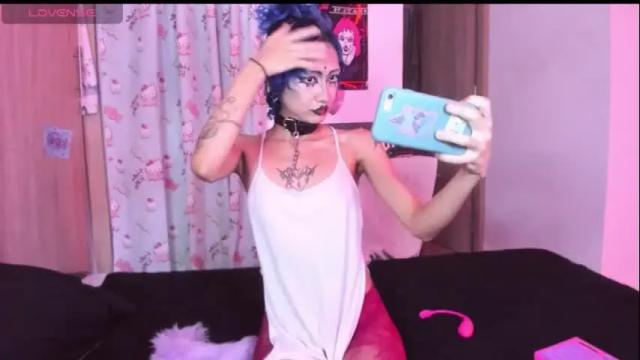 Image 11 of helloskinnygirls Stream on Chaturbate on 25 days ago