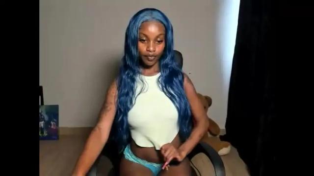 Image 3 of hellotitty_ Stream on Chaturbate on 2 months ago