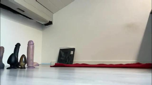 Image 2 of hellyride Stream on Chaturbate on 2 months ago