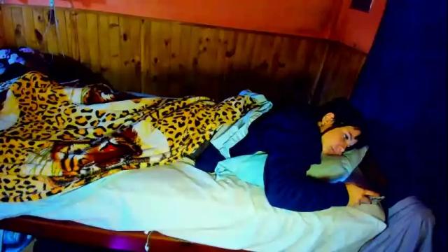Image 3 of helokitkat Stream on Chaturbate on 19 days ago