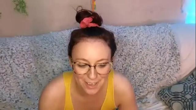 Image 10 of hemopoietic_candy Stream on Chaturbate on 17 months ago