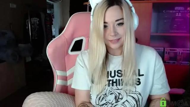 Thumbnail 1, henta1koi's Stream at Chaturbate, 1 month ago