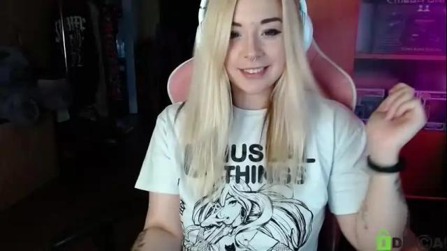 Image 10 of henta1koi Stream on Chaturbate on 1 month ago