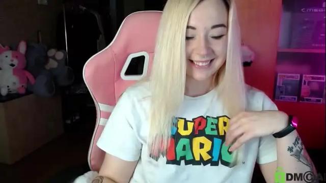 Image 11 of henta1koi Stream on Chaturbate on 20 days ago