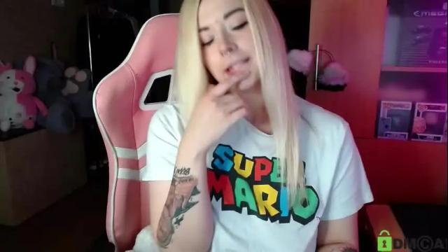 Image 6 of henta1koi Stream on Chaturbate on 20 days ago