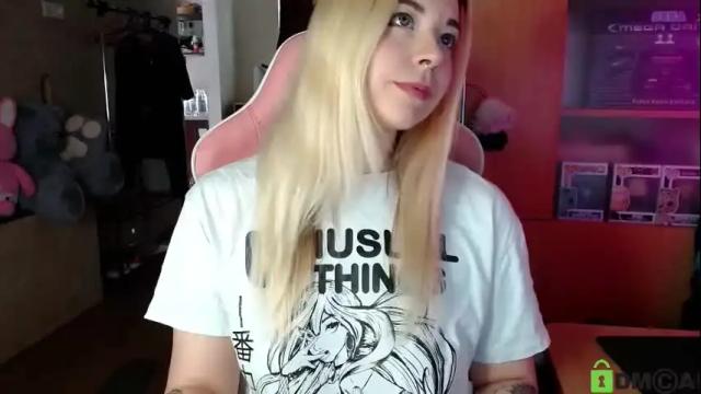 Image 10 of henta1koi Stream on Chaturbate on 17 days ago