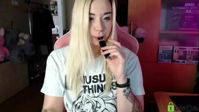 Image 6 of henta1koi Stream on Chaturbate on 17 days ago