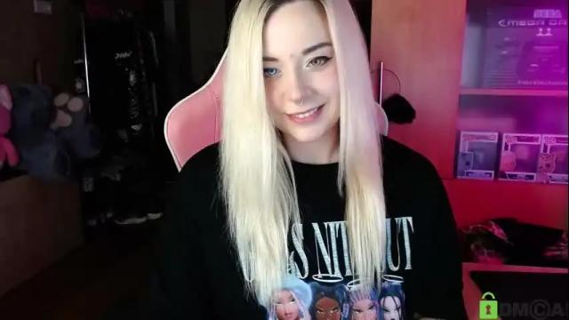 Thumbnail 2, henta1koi's Stream at Chaturbate, 15 days ago