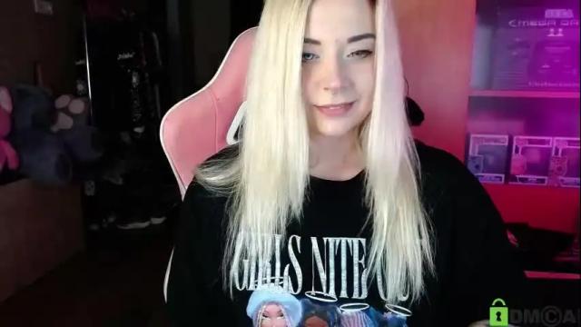 Thumbnail 3, henta1koi's Stream at Chaturbate, 15 days ago