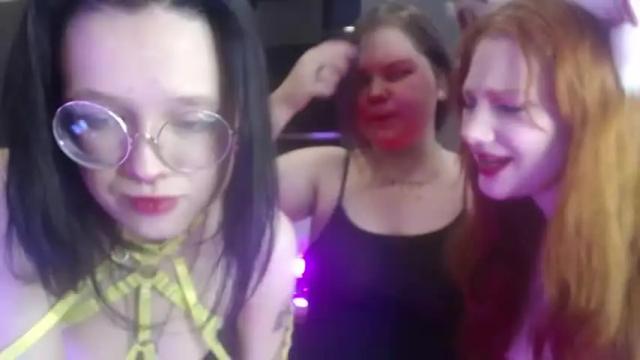 Image 2 of hentai_hub Stream on Chaturbate on 17 months ago