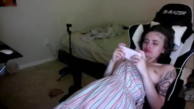 Thumbnail 2, hentai_kittyxx's Stream at Chaturbate, 19 hours ago