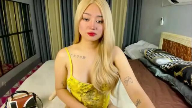 Image 10 of hentaisakuraa Stream on Chaturbate on 26 days ago