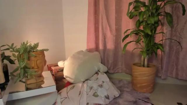Image 12 of hera_069 Stream on Chaturbate on 13 months ago