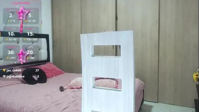 Image 10 of hera_elis Stream on Chaturbate on 7 months ago