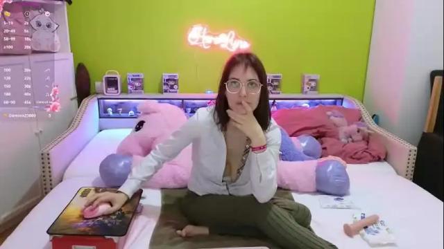 Image 8 of heraluna_ Stream on Chaturbate on 6 months ago