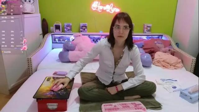 Image 6 of heraluna_ Stream on Chaturbate on 1 month ago