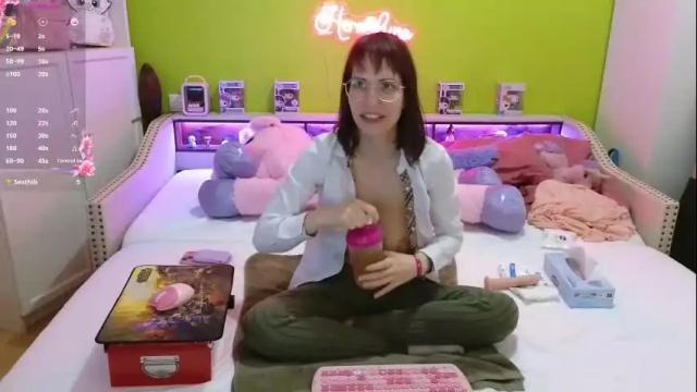 Image 8 of heraluna_ Stream on Chaturbate on 1 month ago