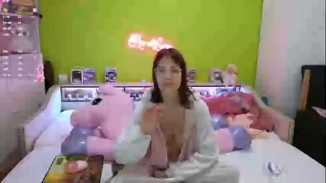 Image 2 of heraluna_ Stream on Chaturbate on 28 days ago