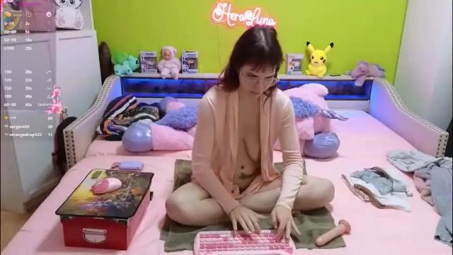 Thumbnail 3, heraluna_'s Stream at Chaturbate, 2 months ago