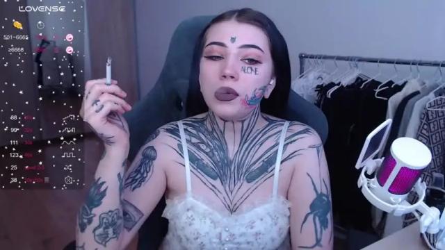 Image 6 of herbal_helpmepls Stream on Chaturbate on 14 months ago
