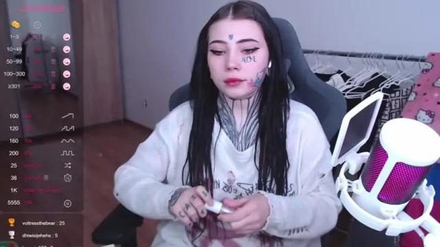 Image 12 of herbal_helpmepls Stream on Chaturbate on 13 months ago
