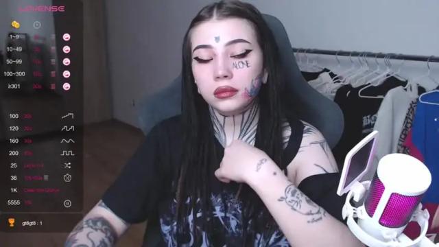 Image 12 of herbal_helpmepls Stream on Chaturbate on 13 months ago