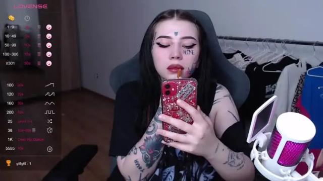 Image 2 of herbal_helpmepls Stream on Chaturbate on 13 months ago