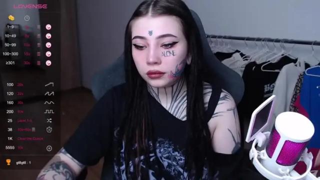 Image 4 of herbal_helpmepls Stream on Chaturbate on 13 months ago