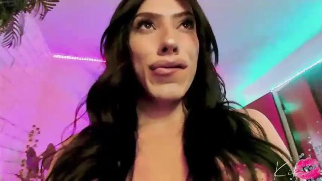 Image 4 of hercockisbigger Stream on Chaturbate on 13 months ago