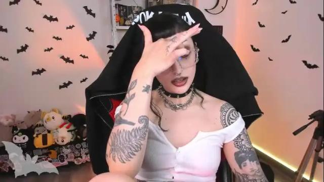 Image 8 of herinfernalmajesty Stream on Chaturbate on 1 month ago