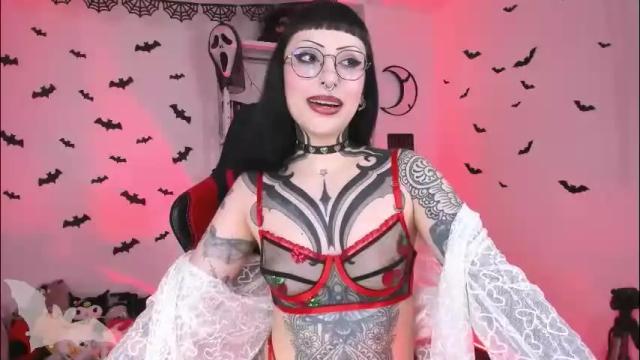 Image 10 of herinfernalmajesty Stream on Chaturbate on 2 months ago