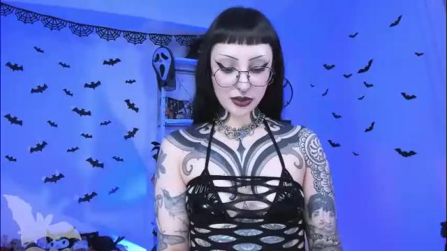 Image 12 of herinfernalmajesty Stream on Chaturbate on 1 month ago