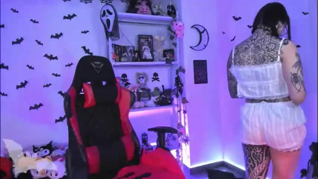 Image 12 of herinfernalmajesty Stream on Chaturbate on 27 days ago