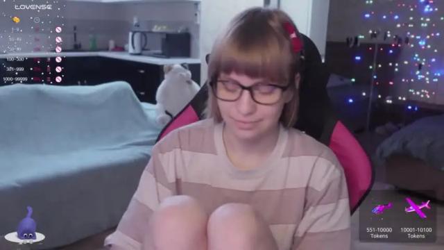 Image 12 of hermione_h Stream on Chaturbate on 15 months ago
