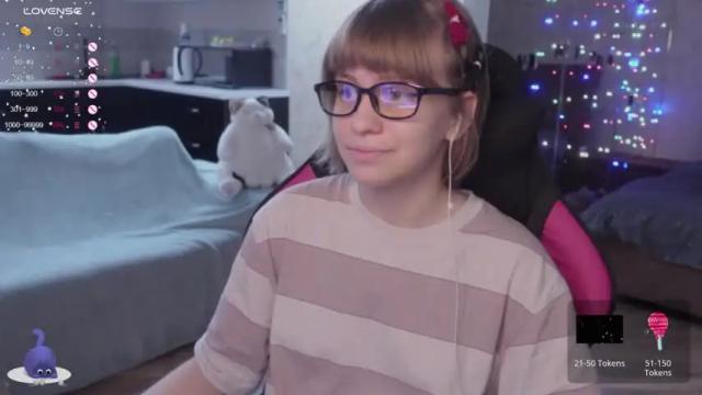 Image 4 of hermione_h Stream on Chaturbate on 15 months ago