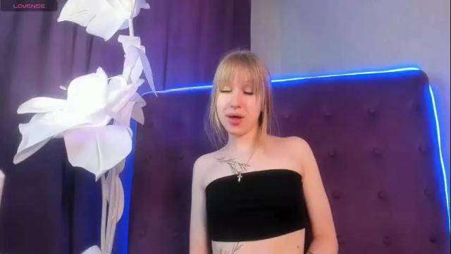 Thumbnail 1, hermione_reid's Stream at Chaturbate, 1 month ago