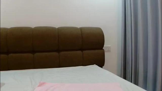 Image 12 of hersheys_aran Stream on Chaturbate on 1 month ago