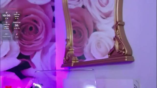 Image 12 of hessahessy Stream on Chaturbate on 1 month ago