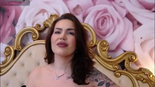 Image 10 of hessahessy Stream on Chaturbate on 1 month ago