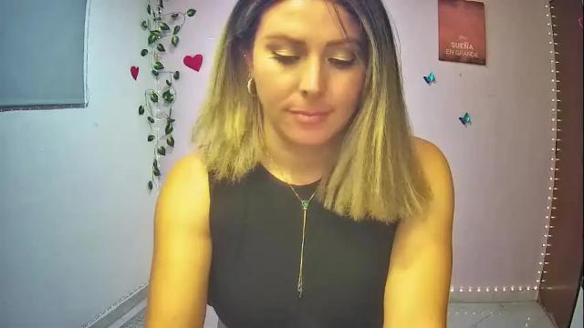 Image 8 of hestesiaxx Stream on Chaturbate on 1 month ago