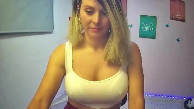 Image 6 of hestesiaxx Stream on Chaturbate on 2 months ago