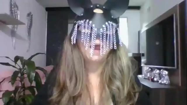 Image 7 of hetairita Stream on Chaturbate on 6 months ago