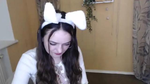 Image 2 of hetty_blueberry Stream on Chaturbate on 15 months ago