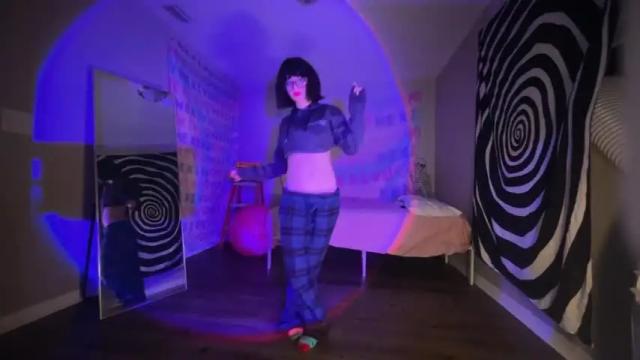 Image 2 of hexivu Stream on Chaturbate on 5 months ago