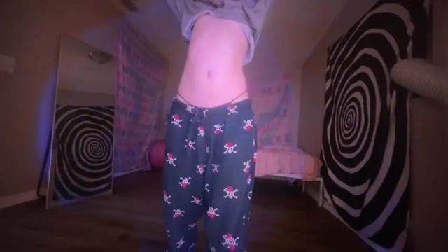 Image 3 of hexivu Stream on Chaturbate on 4 months ago